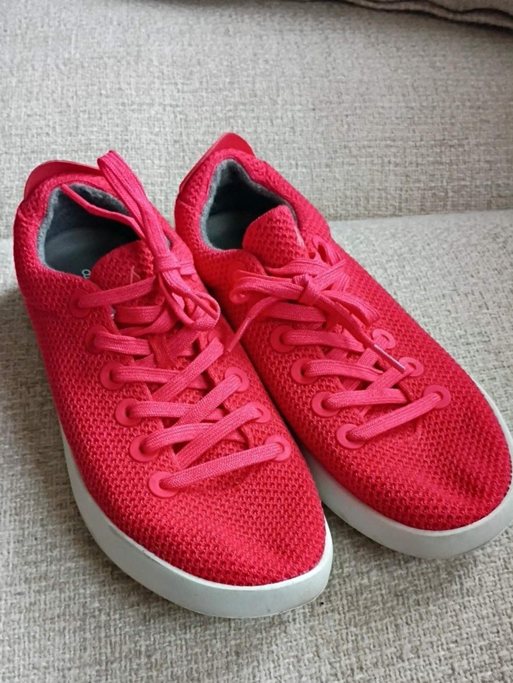 allbirds Women’s Red Knit Lace-Up Sneakers with White Sole